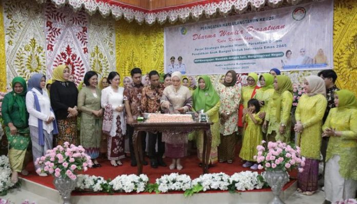 Peringati Hari Ibu ke-97 dan HUT ke-26 DWP, Wali Kota Weny Gaib Tegaskan Peran Strategis Perempuan dalam Pembangunan