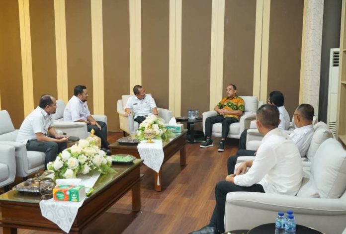 Terima Kunjungan BPK RI, Bupati Yusra Alhabsyi Perkuat Sinergi Pengawasan Keuangan Daerah