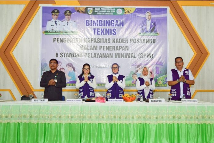 Penguatan Peran Kader, Rindah Mokoginta Resmikan Bimtek Posyandu Berbasis 6 SPM di Kotamobagu
