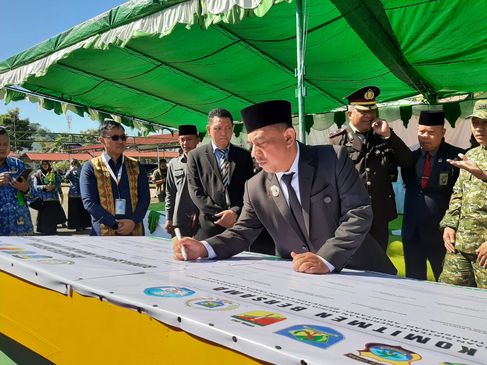 Bupati Yusra Alhabsyi Pimpin Upacara Hari Lahir Pancasila