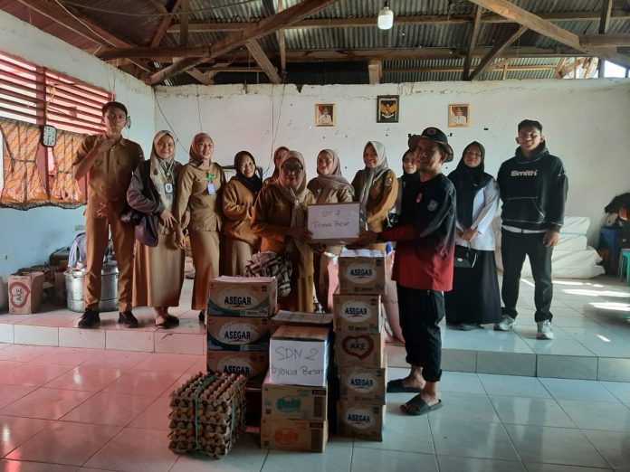 SDN 2 Poyowa Besar Salurkan Bantuan untuk Korban Banjir Bandang di Bolmong