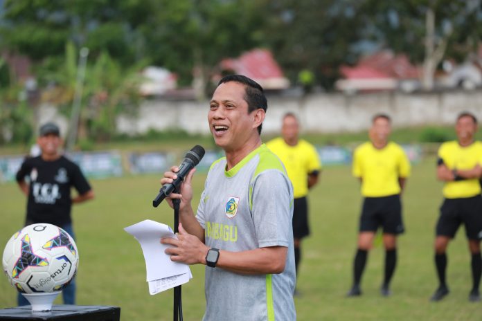 Wali Kota Weny Gaib Buka Open Tournament Sepak Bola Totabuan Champion League 2026