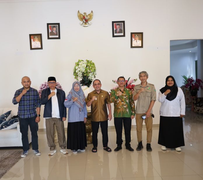Bupati Yusra Alhabsyi Terima Audiensi Civitas Akademika IAIN Manado