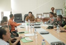 Tetapkan Status Siaga Darurat Bencana, Wabup Dony Lumenta Instruksikan Seluruh Unsur Bergerak Cepat Tetapkan Status Siaga Darurat Bencana, Wabup Dony Lumenta Instruksikan Seluruh Unsur Bergerak Cepat