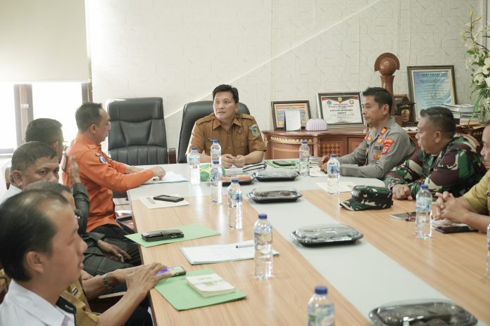 Tetapkan Status Siaga Darurat Bencana, Wabup Dony Lumenta Instruksikan Seluruh Unsur Bergerak Cepat