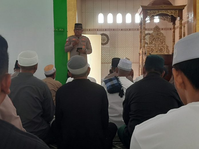 Kapolres Kotamobagu Gelar Jumat Keliling di Moyag, Tegaskan Komitmen Polri Hadir untuk Masyarakat