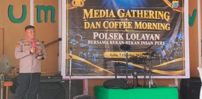 Kapolsek Lolayan Perkuat Sinergi dengan Wartawan dan LSM